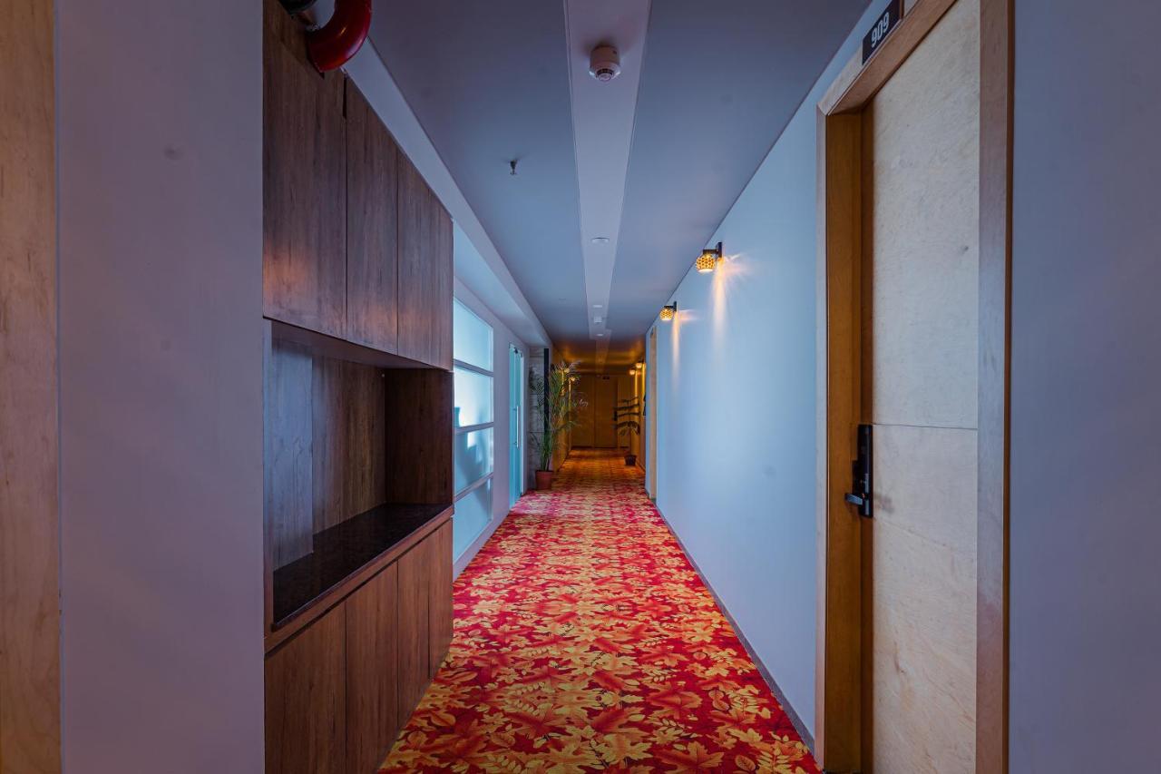 Hotel The Grand Heaven Gandhinagar Exterior foto