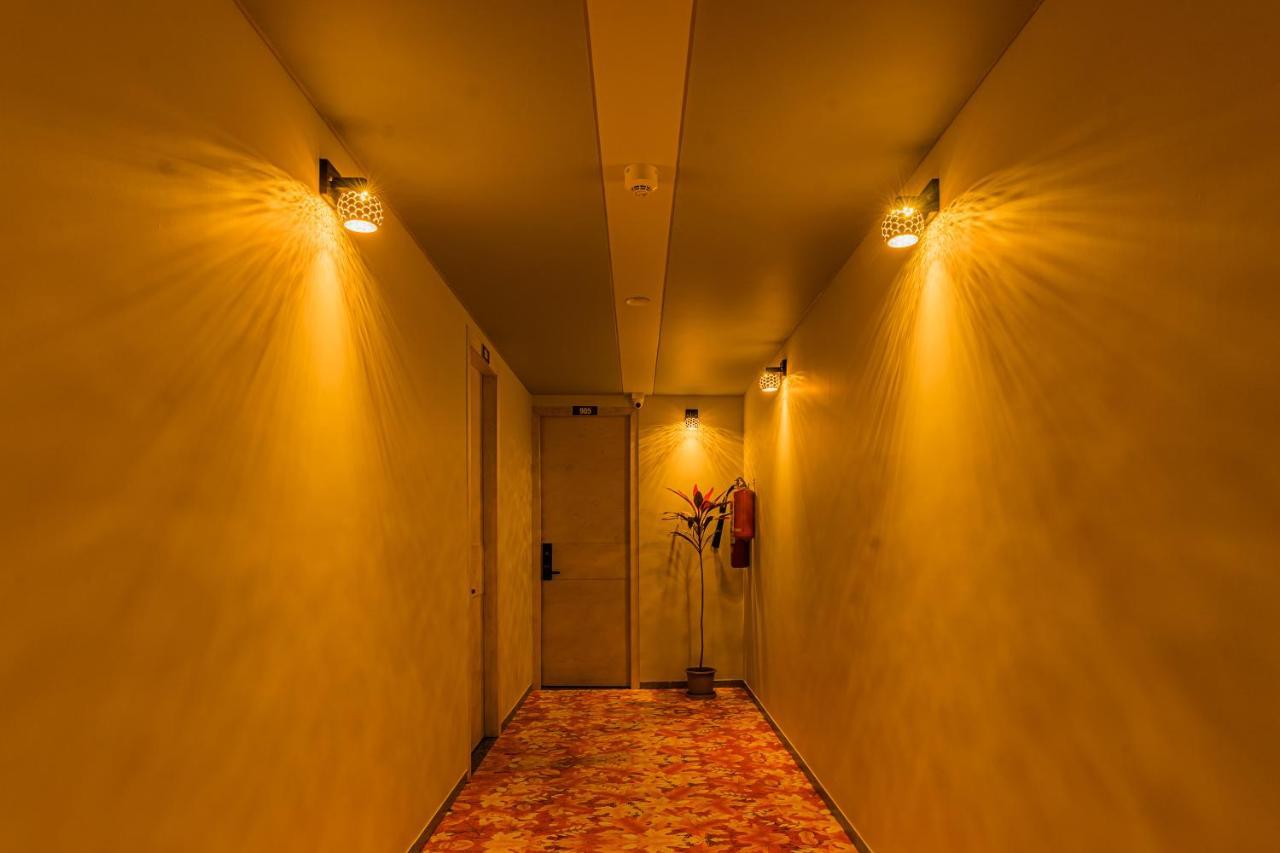 Hotel The Grand Heaven Gandhinagar Exterior foto