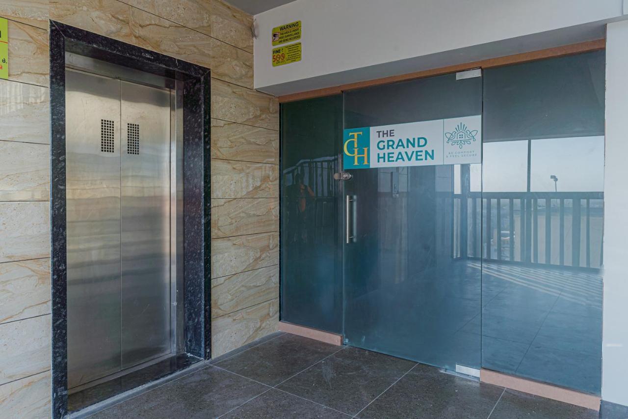 Hotel The Grand Heaven Gandhinagar Exterior foto